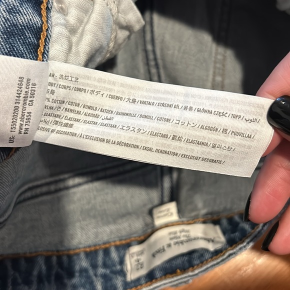 Abercrombie & Fitch The Mom High Rise Curve Love Jeans Size 27/4 - Picture 7 of 7